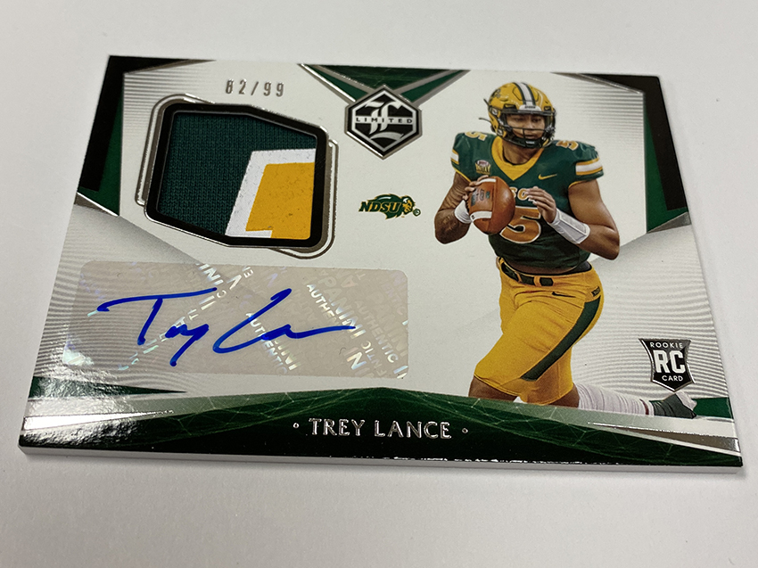 The Panini America Quality Control Gallery: 2021 Prizm Draft Picks Football  – The Knight's Lance