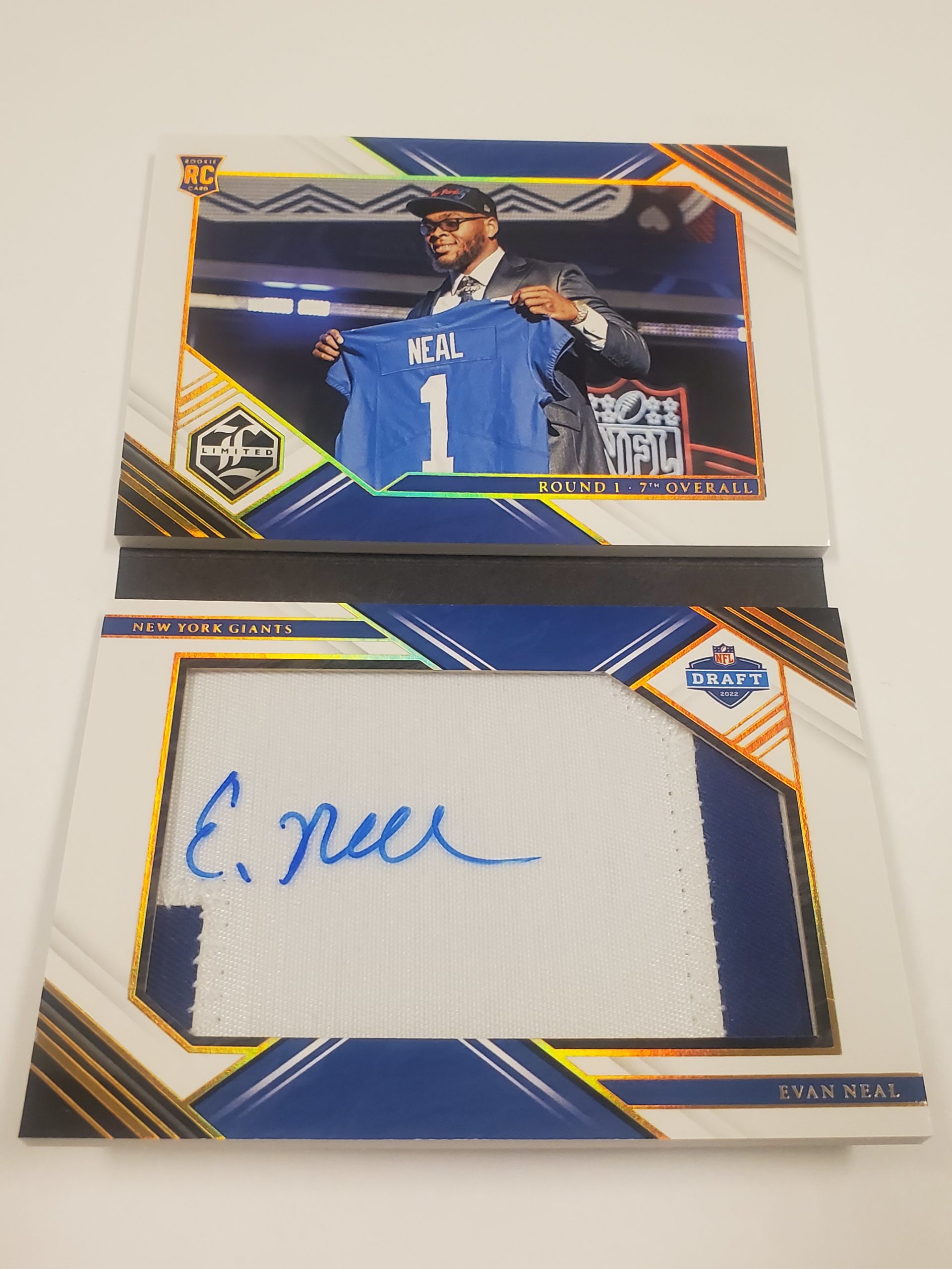 Bailey Zappe (147) - 2022 Panini Elements Rookie Steel Signatures /27